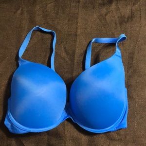 Blue Vs Pink Bra Everywhere Push Up